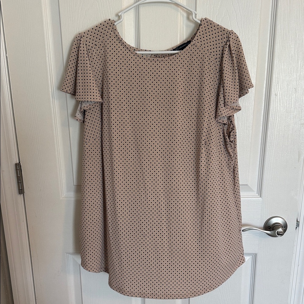 Adrianna Papell Taupe Polka Dot Flutter Sleeve Blouse
